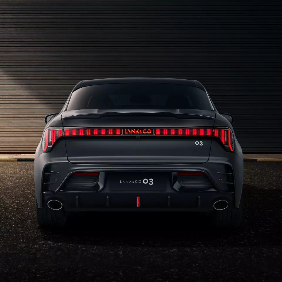 Lynk & Co 03 - ngoại thất 5